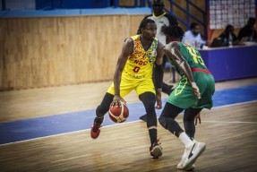 爱游戏娱乐官网浙江队发布备战花絮，冲刺阶段手感冰凉，NBA季后赛任务艰巨，球探报告显示潜力的简单介绍